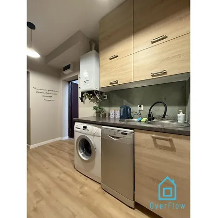 Homestay Droid - 15 Minutes To Old Town & Seaside & Airport *
